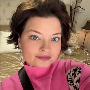 Meet your Posher, Melody